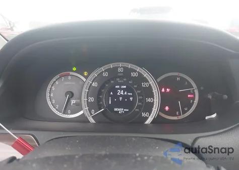 2017 Honda Accord Touring V6 z USA, uszkodzony, nr VIN 1HGCR3F92HA025371